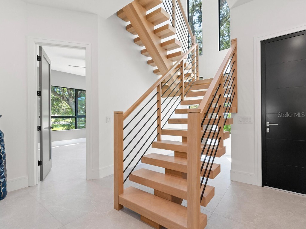 2467 Hyde Park Street Sarasota FL 34239 A4674480 image17