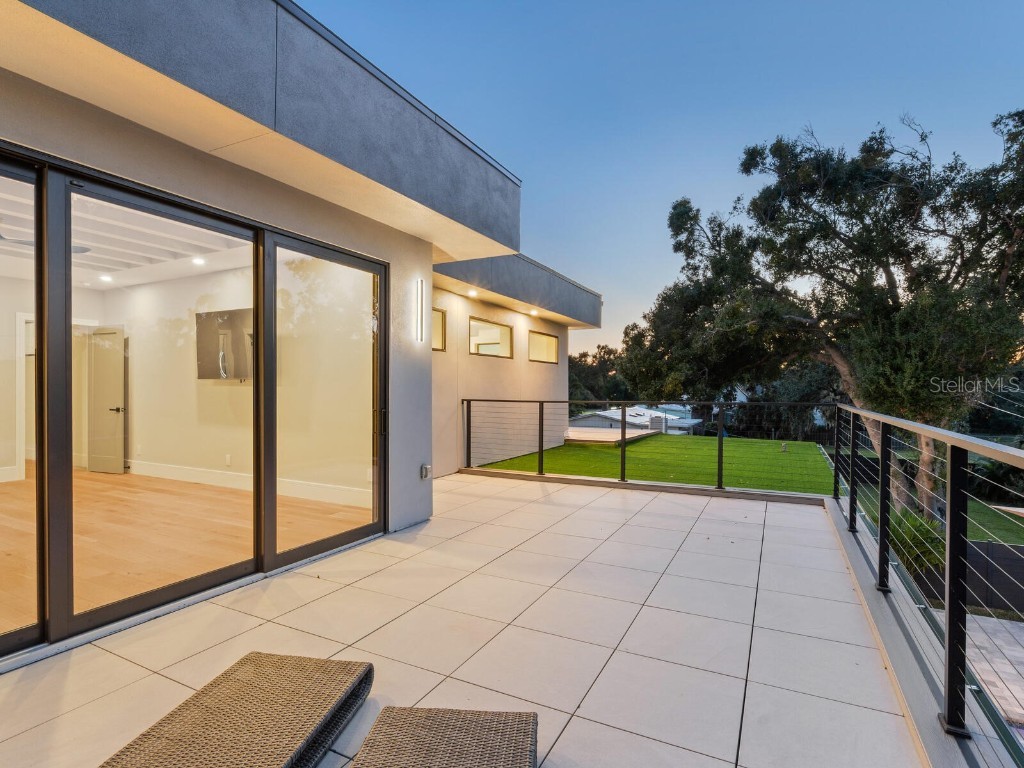 2467 Hyde Park Street Sarasota FL 34239 A4674480 image35