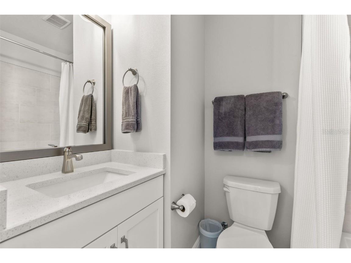 2467 Mangum Court Sarasota FL 34237 A4669179 image25