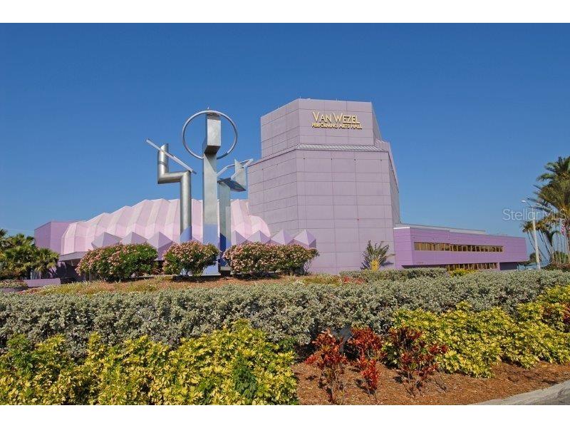 2467 Mangum Court Sarasota FL 34237 A4669179 image55