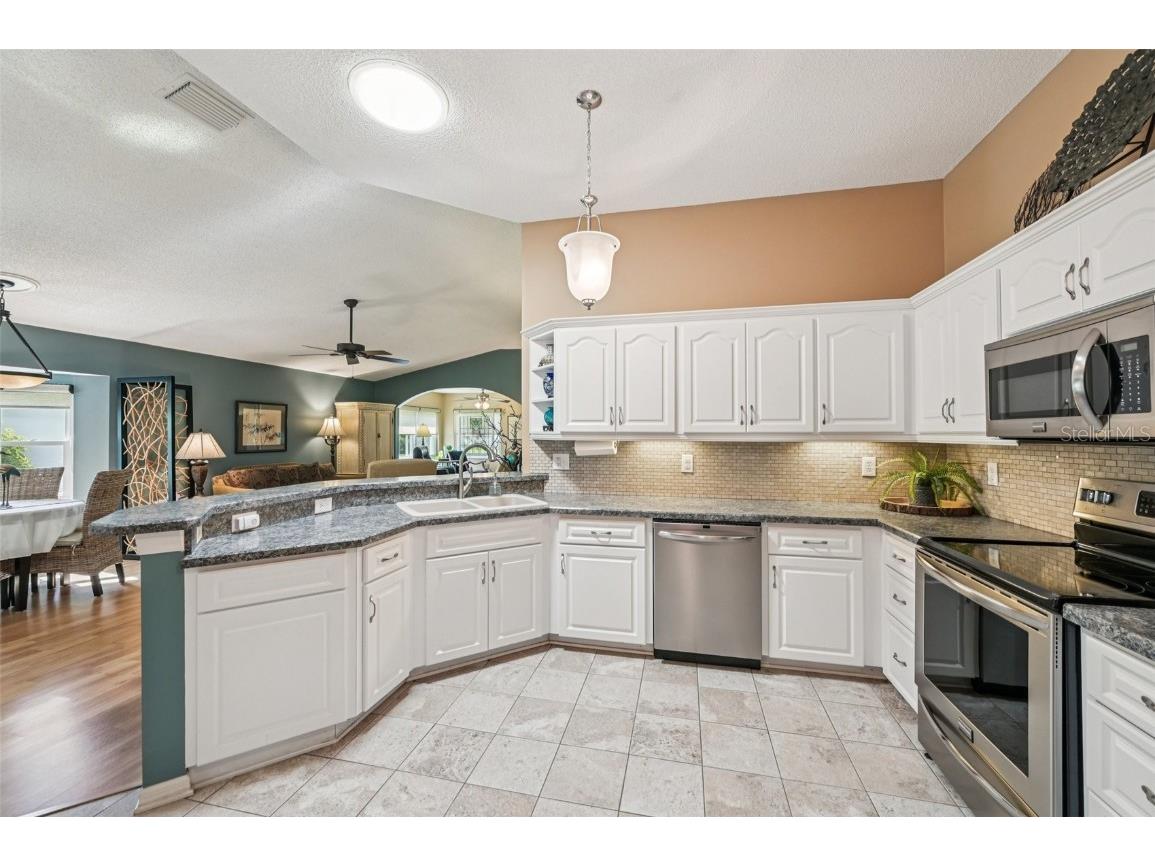 2467 Nantucket Harbor Loop #122 Sun City Center FL 33573 TB8420512 image10