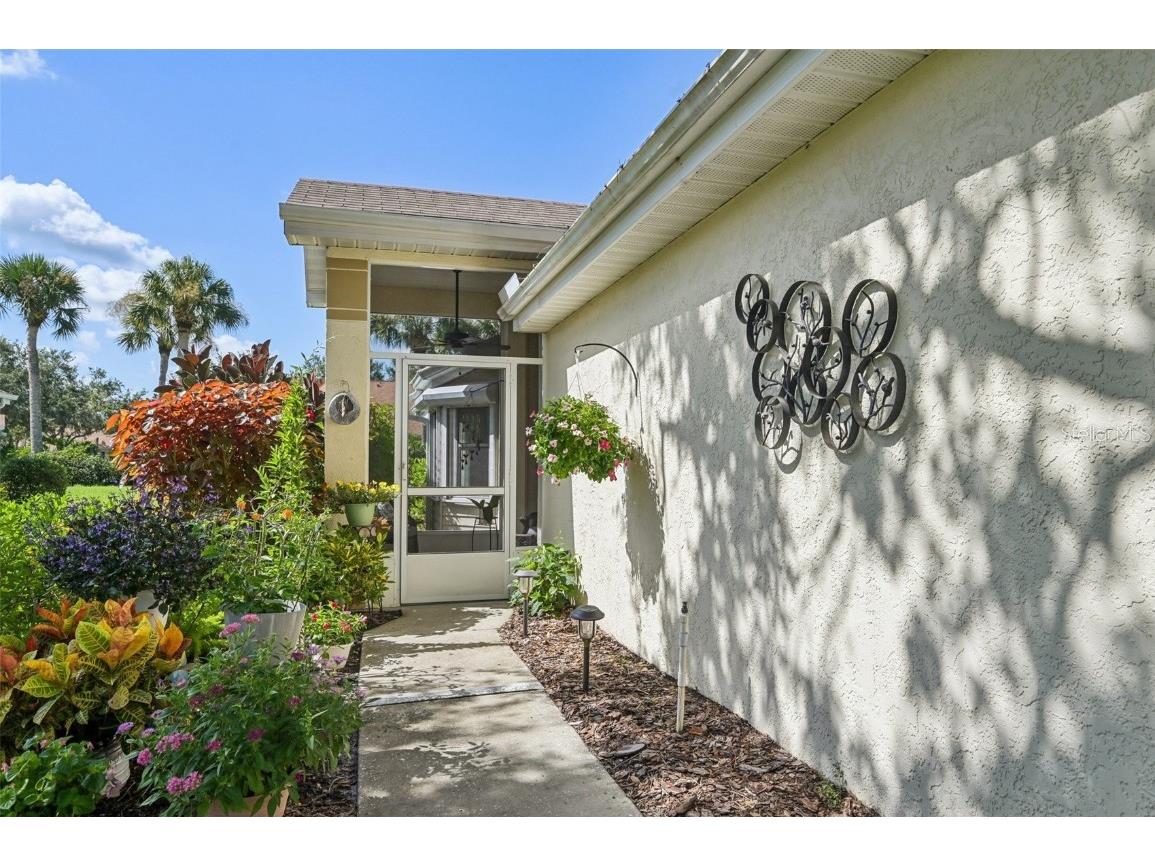 2467 Nantucket Harbor Loop #122 Sun City Center FL 33573 TB8420512 image3