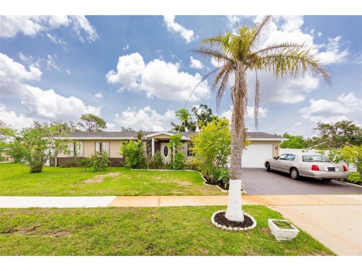 2468 Beacon Drive Port Charlotte FL 33952 C7476991 image1