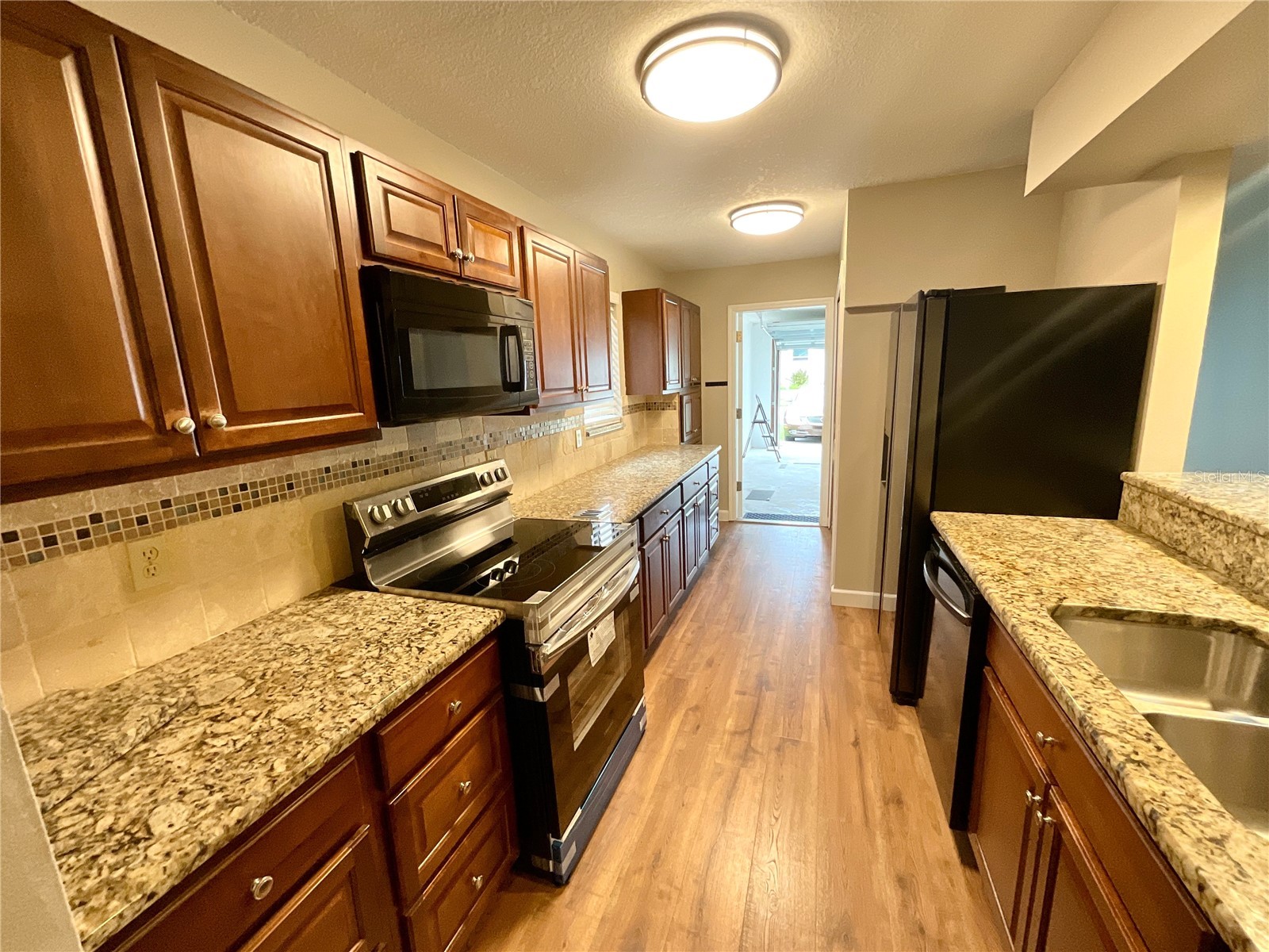 2468 Gulfbreeze Circle Palm Harbor FL 34683 TB8515113 image2