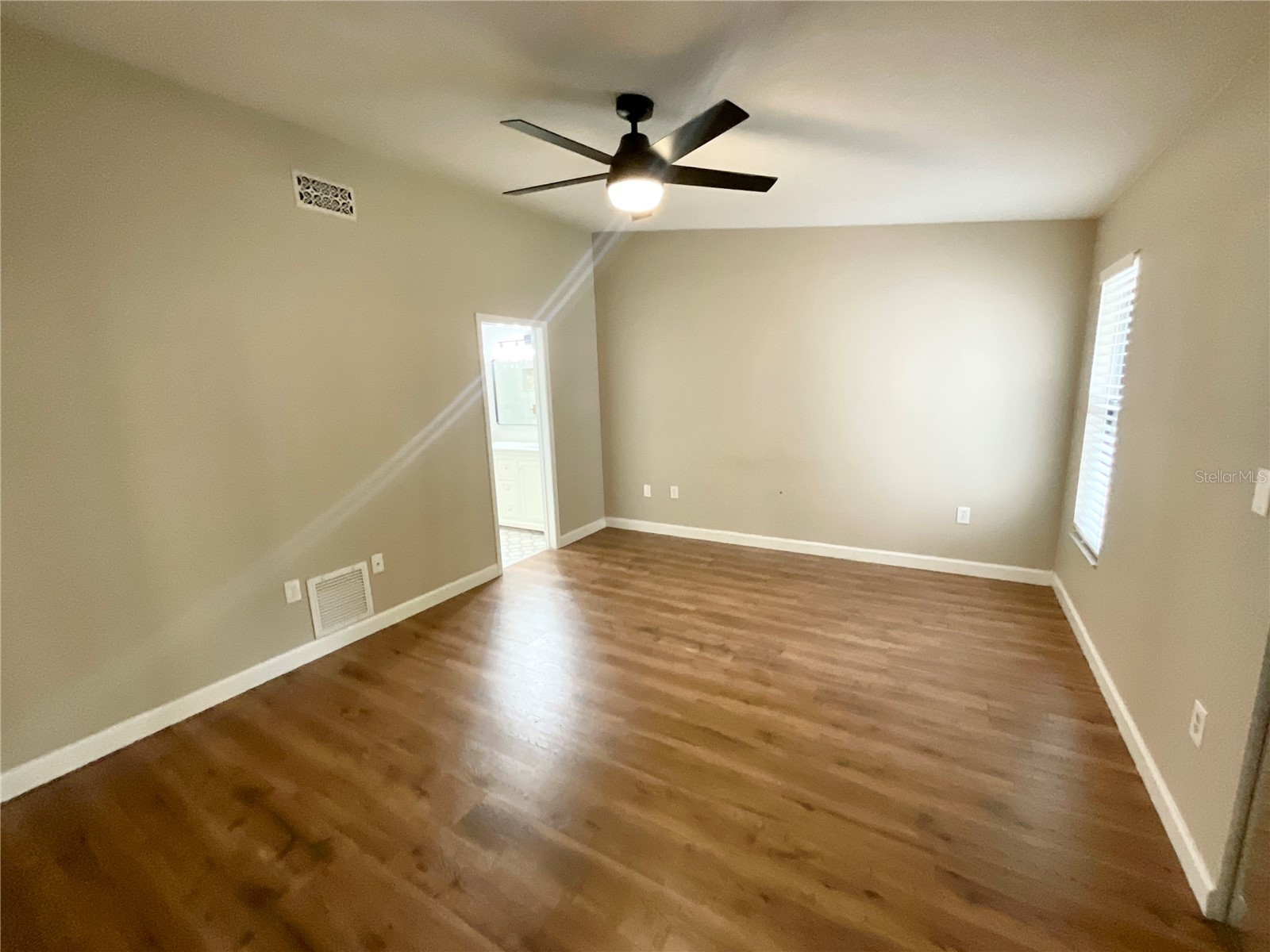 2468 Gulfbreeze Circle Palm Harbor FL 34683 TB8515113 image23