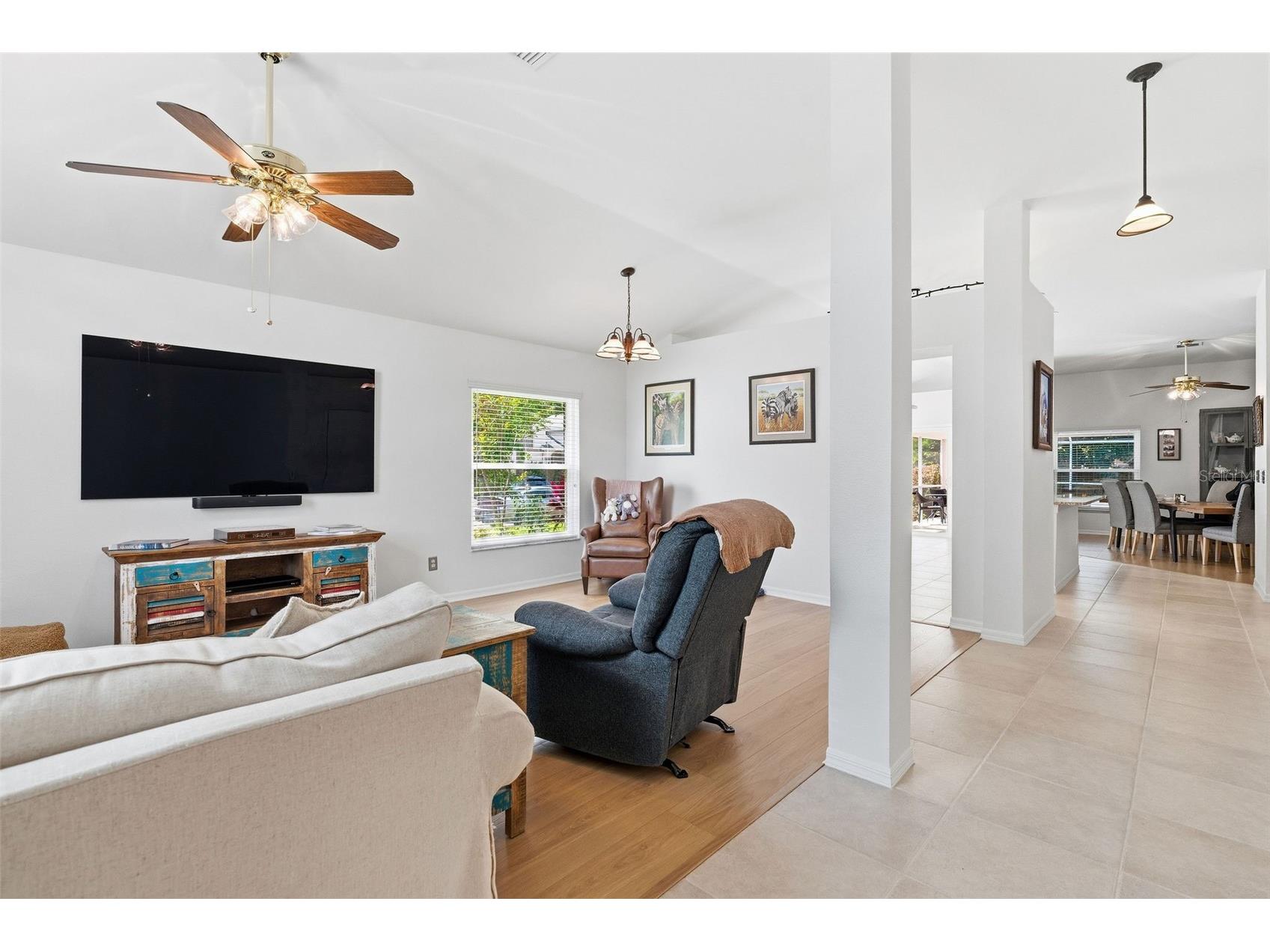 2468 Hidden Pines Lane Clearwater FL 33761 TB8511792 image3