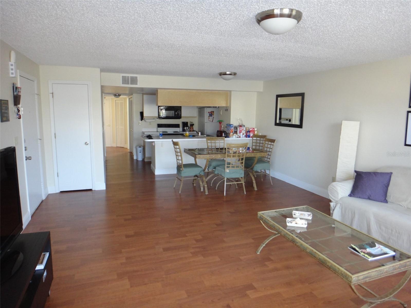 2468 Sweetwater Club Circle #111 Kissimmee FL 34746 O6406837 image7