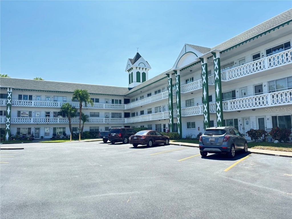 2469 Franciscan Drive #15 Clearwater FL 33763 U8236097 image1