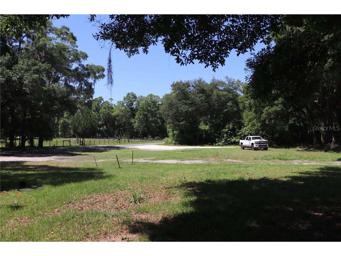 2469 NW 145th Street Citra FL 32113 O6310145 image25