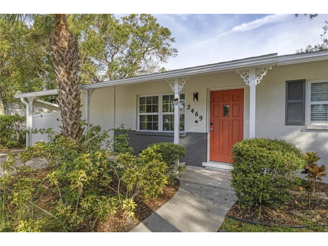 2469 Waldemere Street Sarasota FL 34239 A4659008 image2