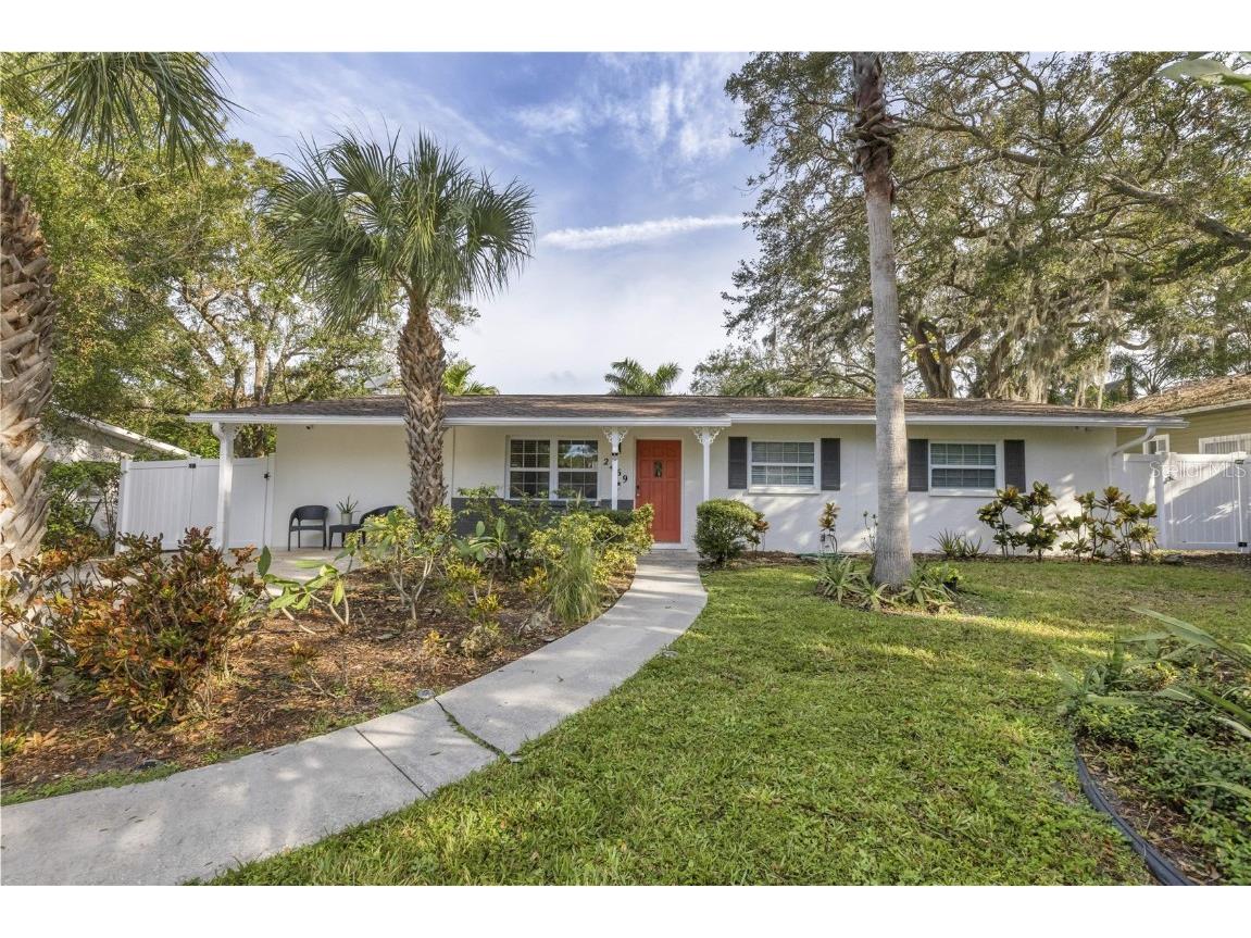 2469 Waldemere Street Sarasota FL 34239 A4659008 image33