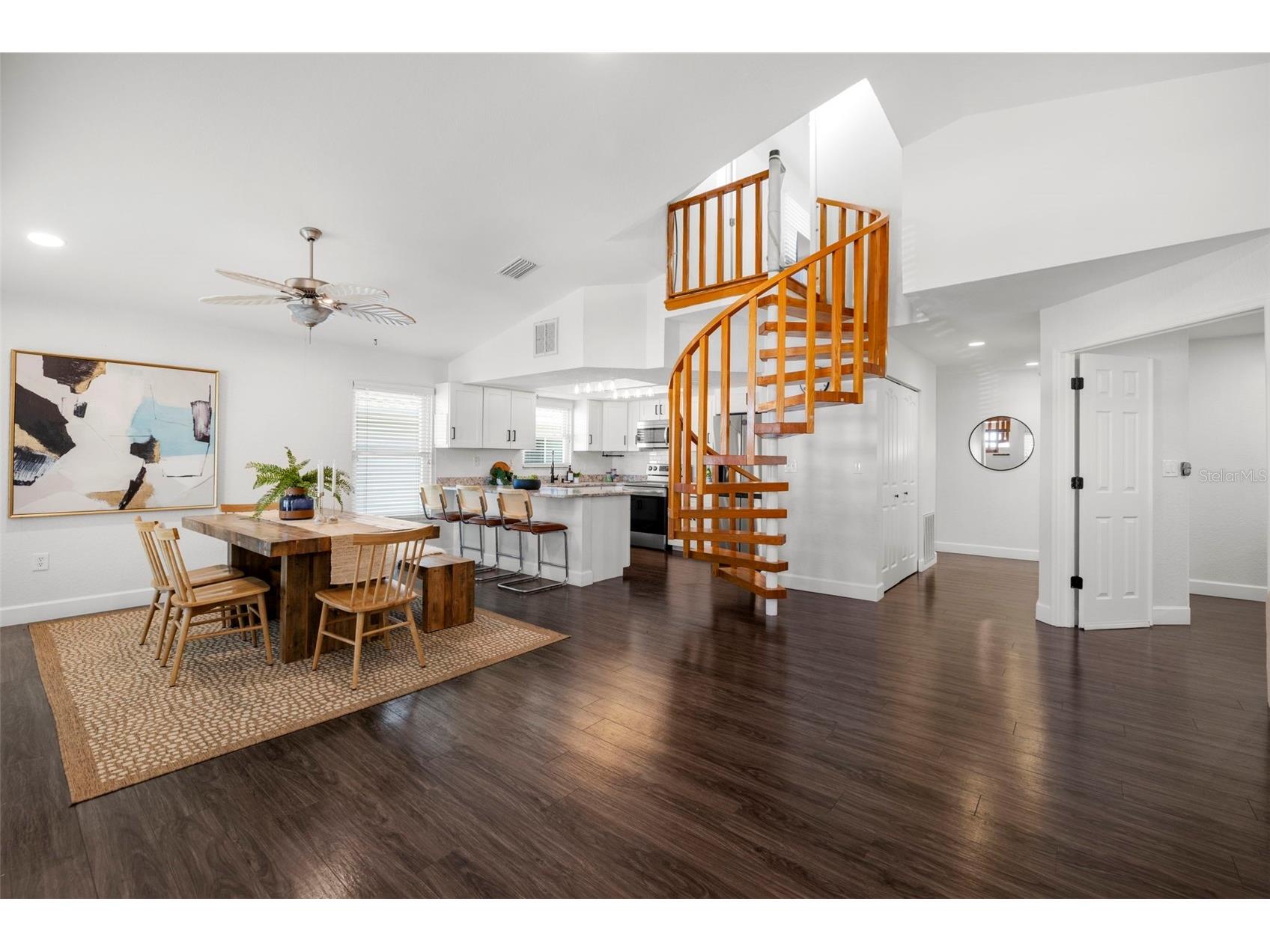 247 126th Avenue Treasure Island FL 33706 TB8467560 image4