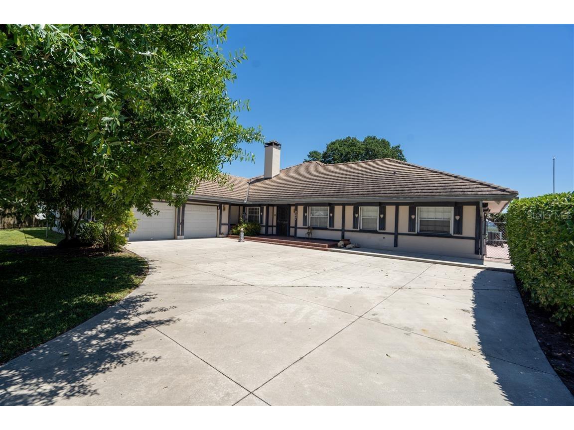 247 1st Avenue S Lake Wales FL 33859 - Crooked Lake K4902479 image1