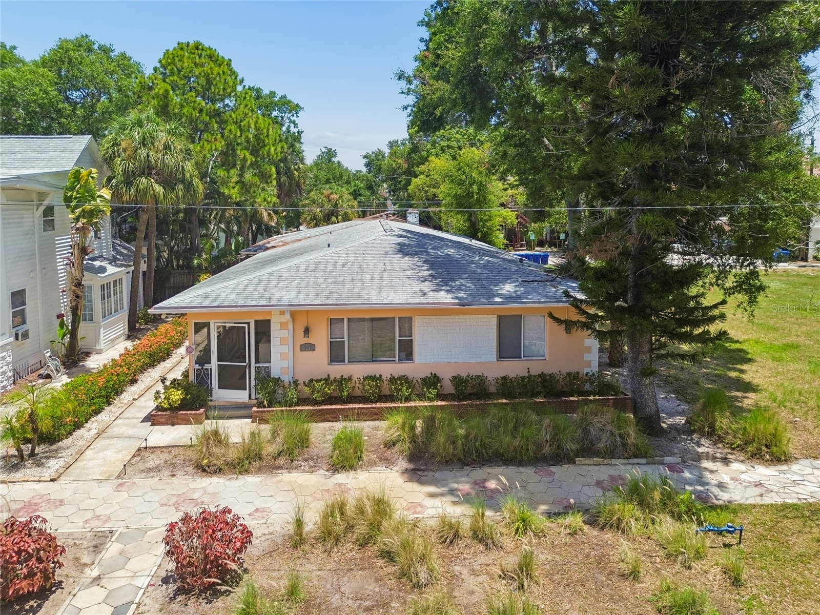 247 6th Avenue N Saint Petersburg FL 33701 TB8522574 image1