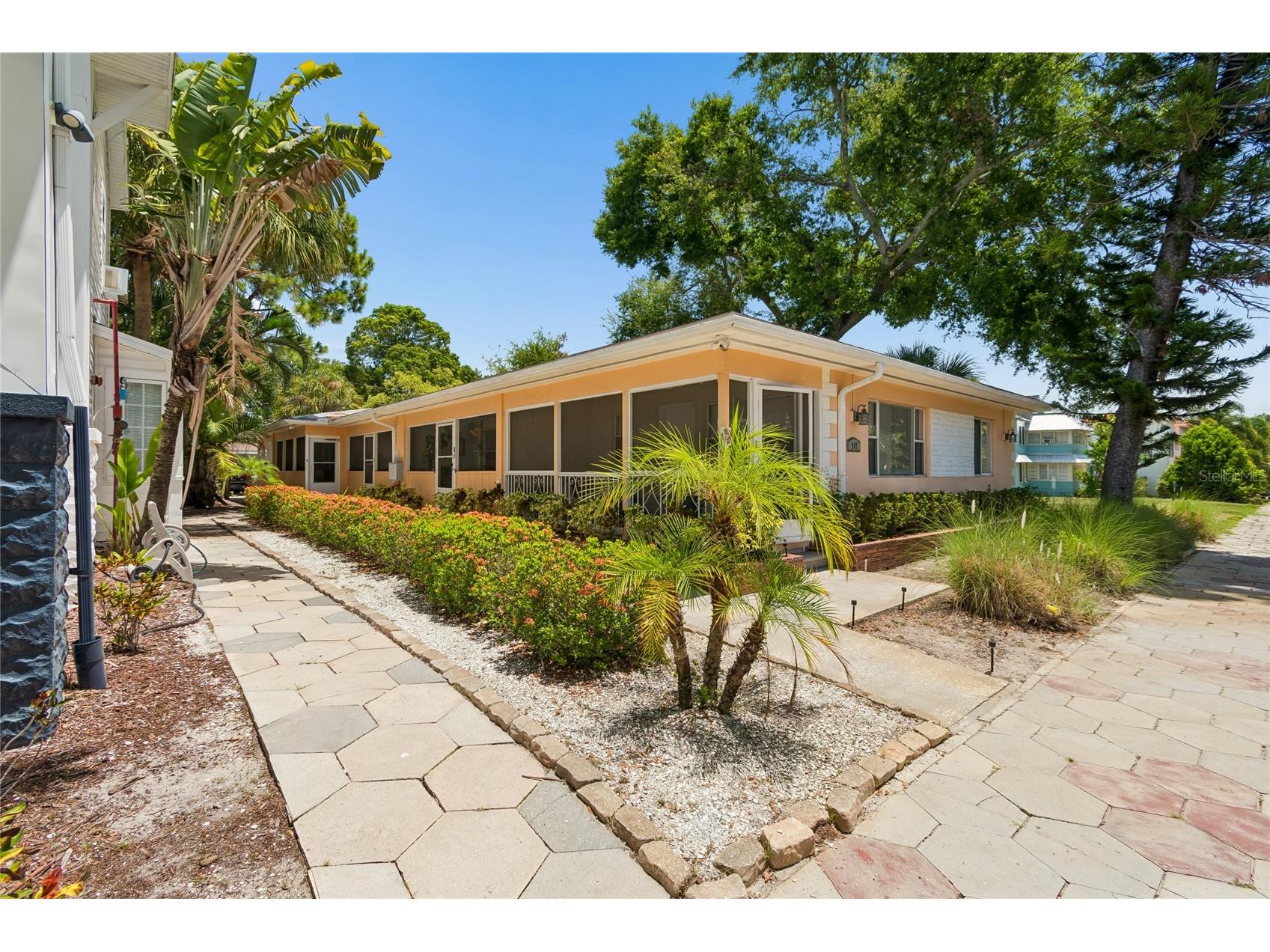 247 6th Avenue N Saint Petersburg FL 33701 TB8522574 image3