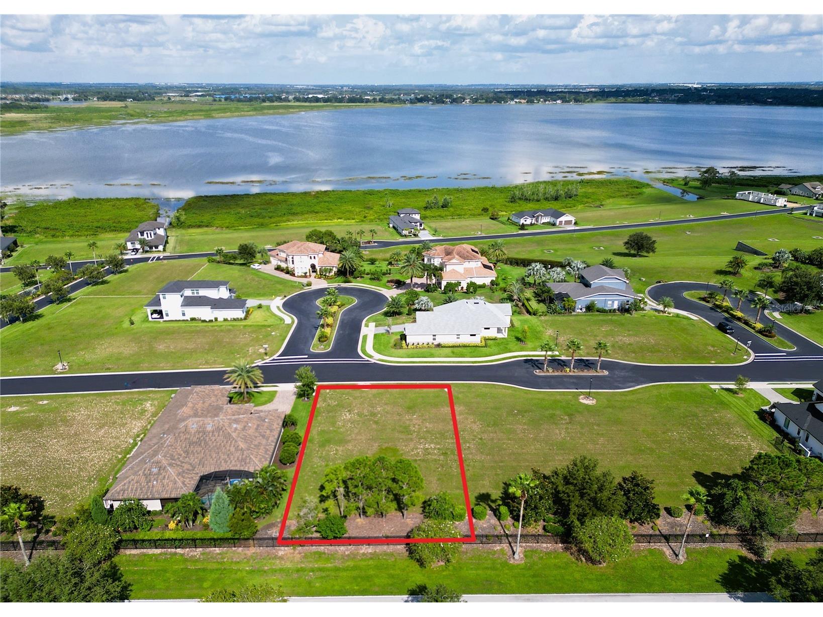 247 Blazing Star Avenue Lake Alfred FL 33850 - 3 LAKES: ALFRED VAN MEDORA L4961068 image1