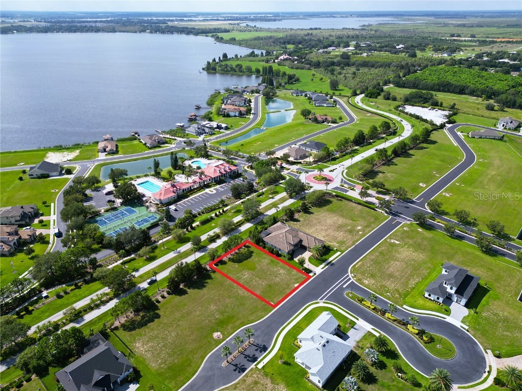 247 Blazing Star Avenue Lake Alfred FL 33850 - 3 LAKES: ALFRED VAN MEDORA P4936109 image1