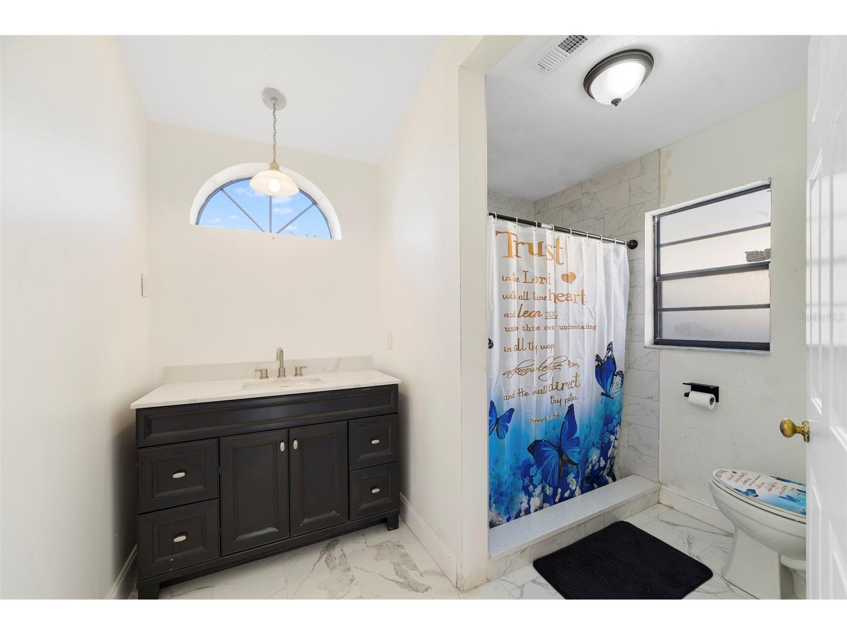 247 Competition Drive Kissimmee FL 34743 O6387054 image9