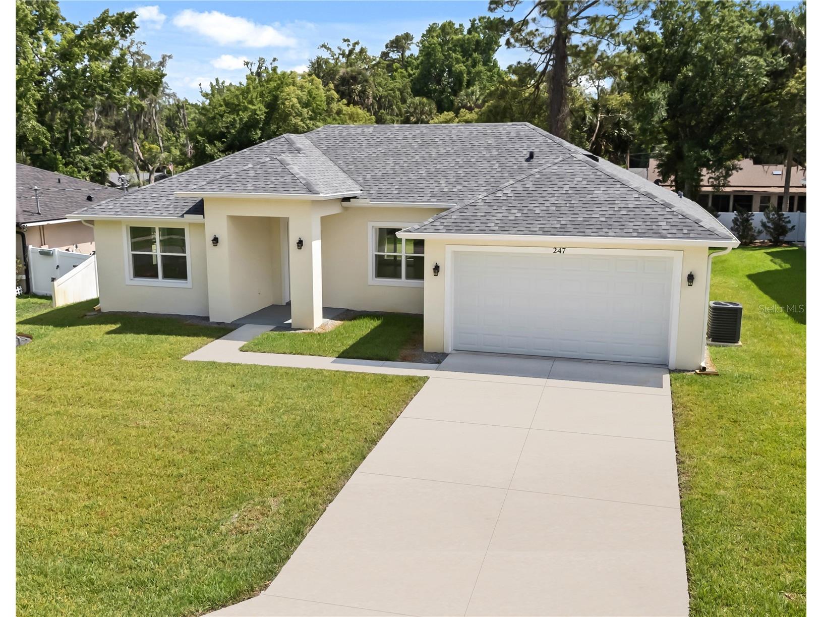 247 Debary Dr Debary FL 32713 O6408733 image1