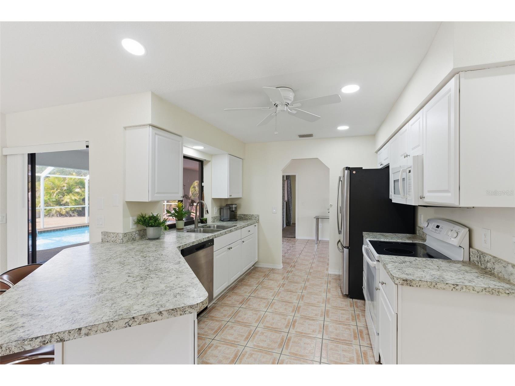 247 Dorchester Street Port Charlotte FL 33954 - DORCHESTER WATER WAY C7515537 image2