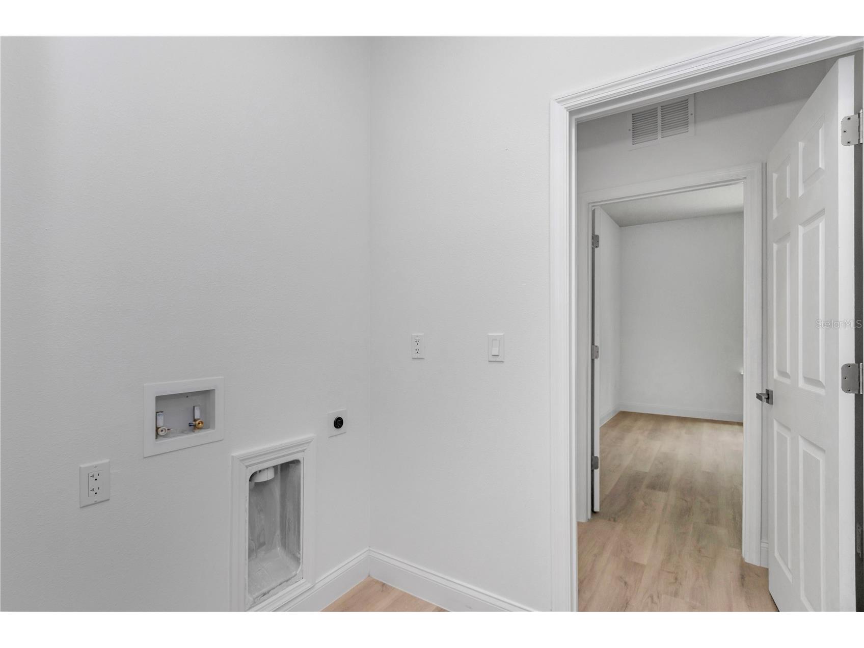 247 E Mc Faddin Place Citrus Springs FL 34434 TB8517685 image25