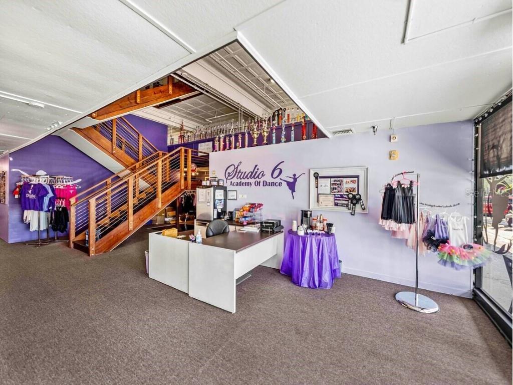 247 E Stuart Avenue Lake Wales FL 33853 K4902972 image2