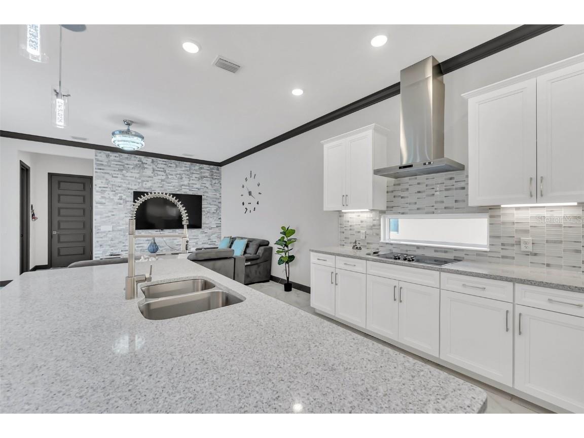 247 Hampton Loop Davenport FL 33837 O6277686 image14