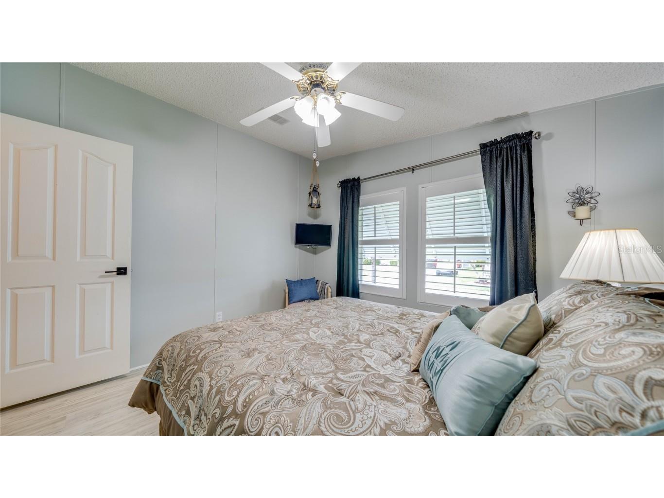 247 Lakeside Drive North Fort Myers FL 33903 C7512204 image27