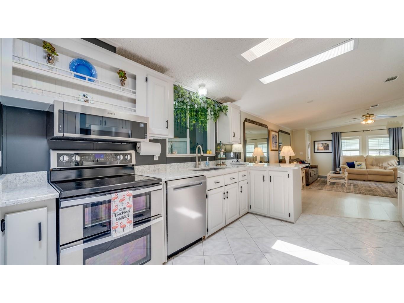 247 Lakeside Drive North Fort Myers FL 33903 C7512204 image3