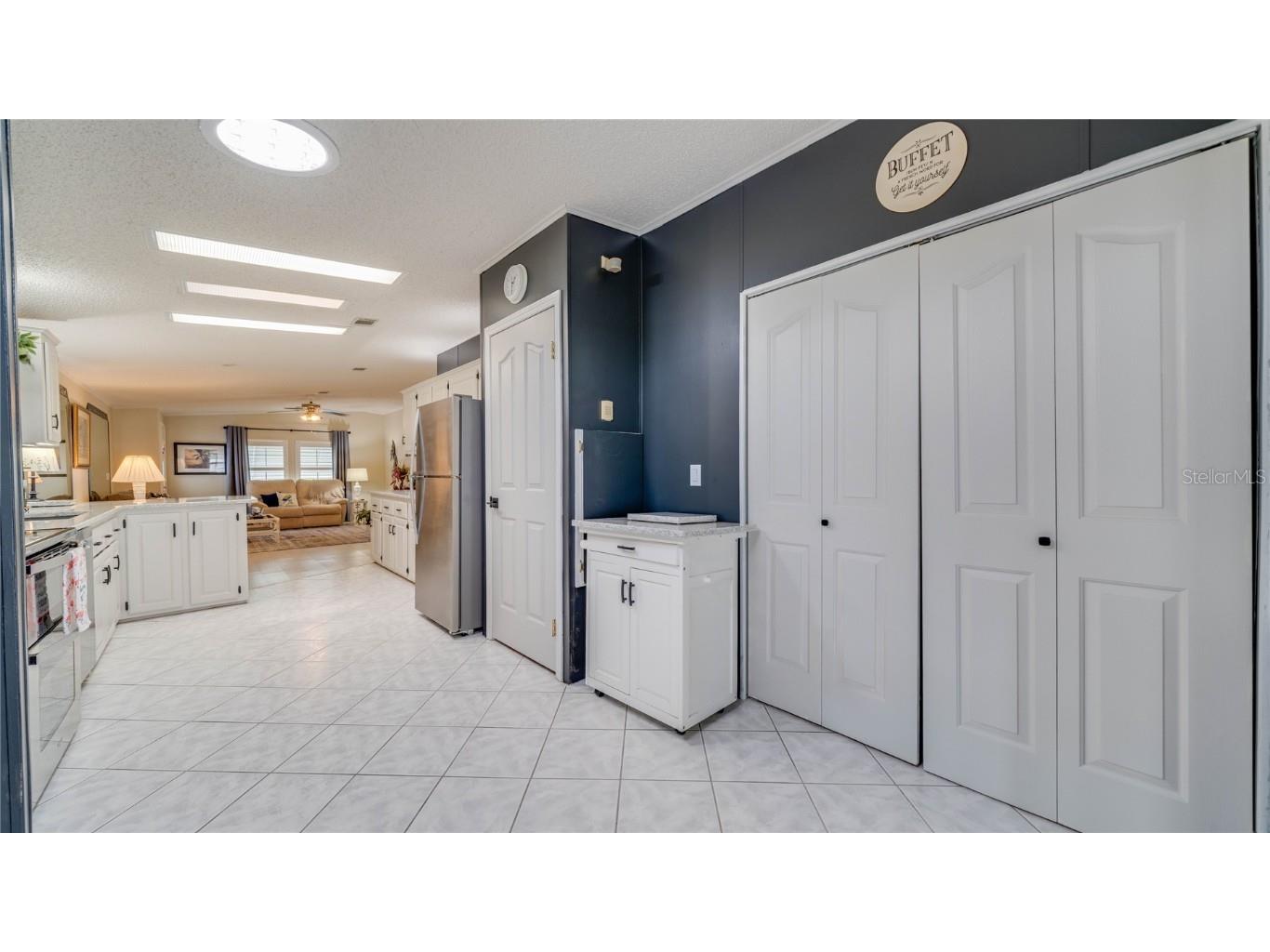 247 Lakeside Drive North Fort Myers FL 33903 C7512204 image5