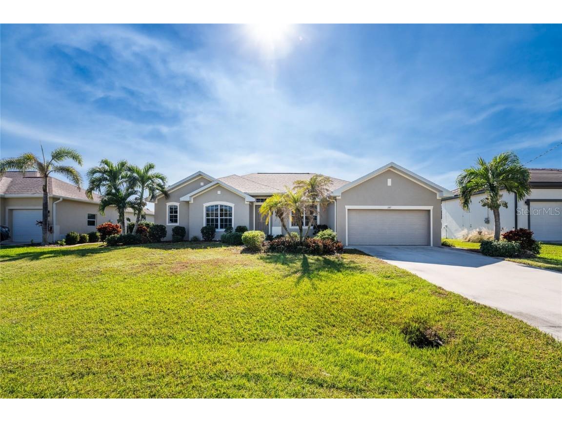 247 Marker Road Rotonda West FL 33947 D6139309 image1