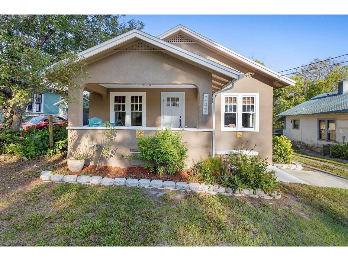 247 N Adelle Avenue Deland FL 32720 V4935398 image1