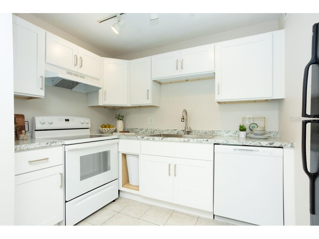 247 Pompano Drive SE #B Saint Petersburg FL 33705 - BIG BAYOU TB8436875 image13