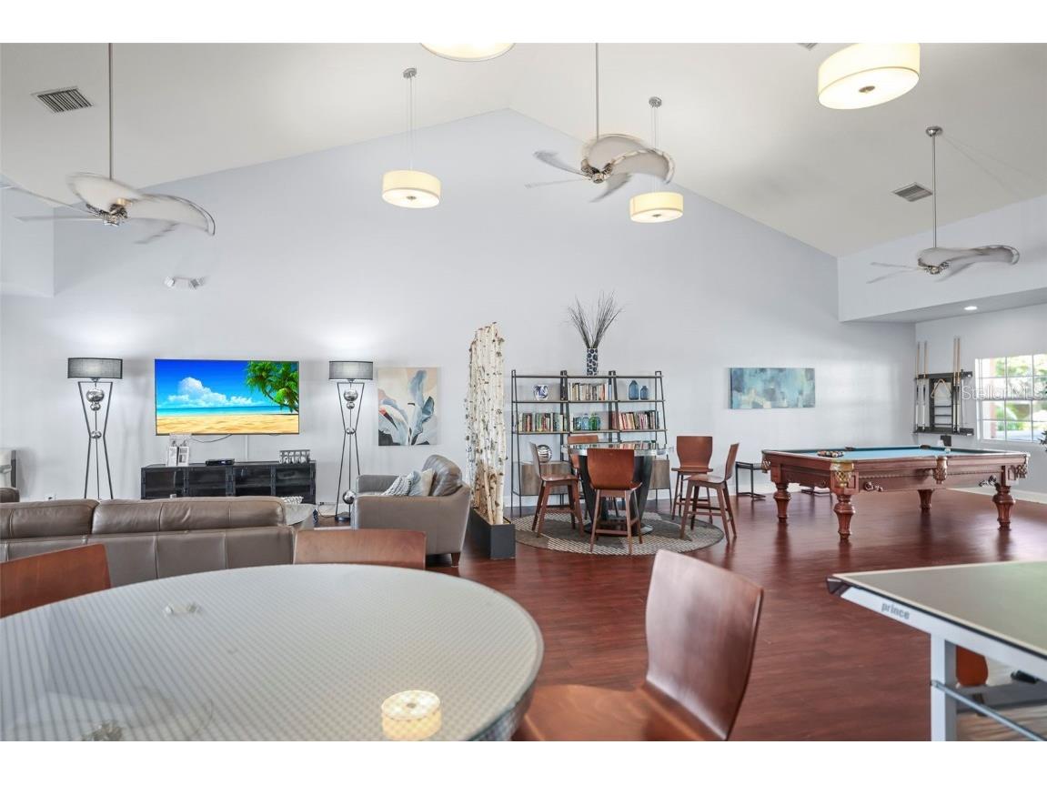 247 Pompano Drive SE #B Saint Petersburg FL 33705 - BIG BAYOU TB8436875 image43