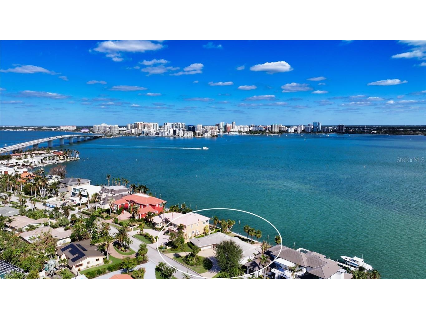 247 Robin Drive Sarasota FL 34236 - SARASOTA BAY A4630264 image1