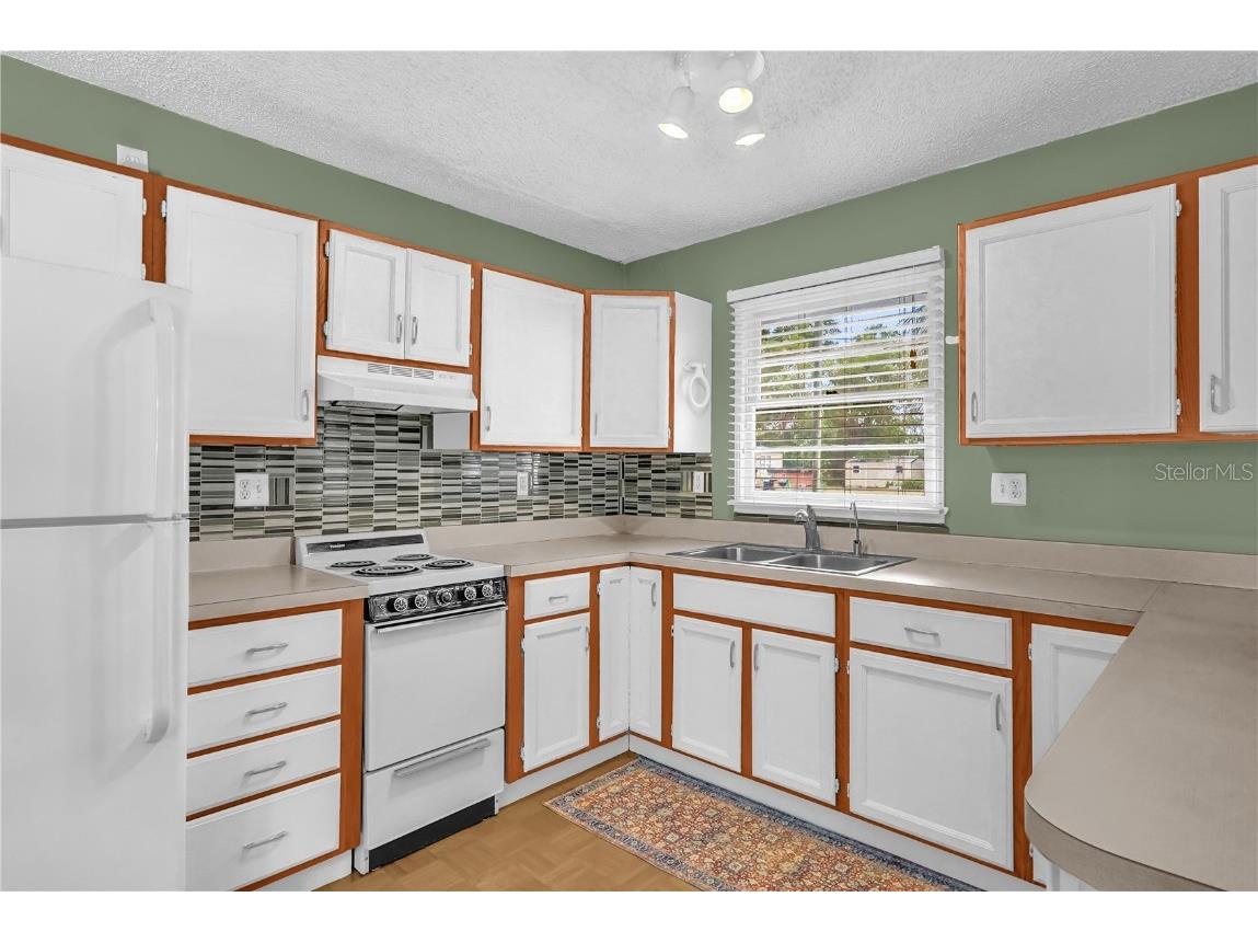 247 S Marydell Avenue Deland FL 32720 O6296753 image5