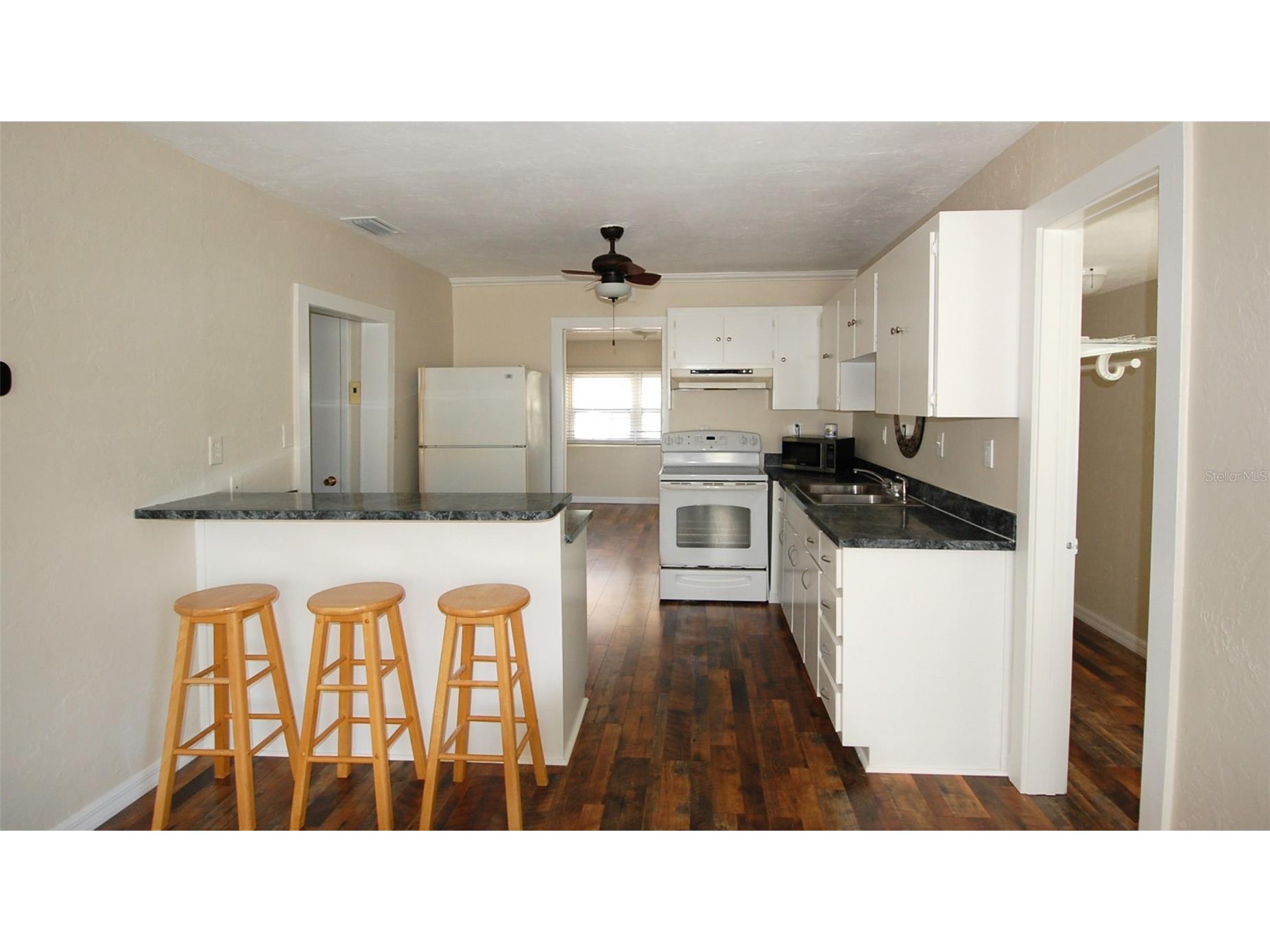 247 Short Street Safety Harbor FL 34695 TB8484625 image4