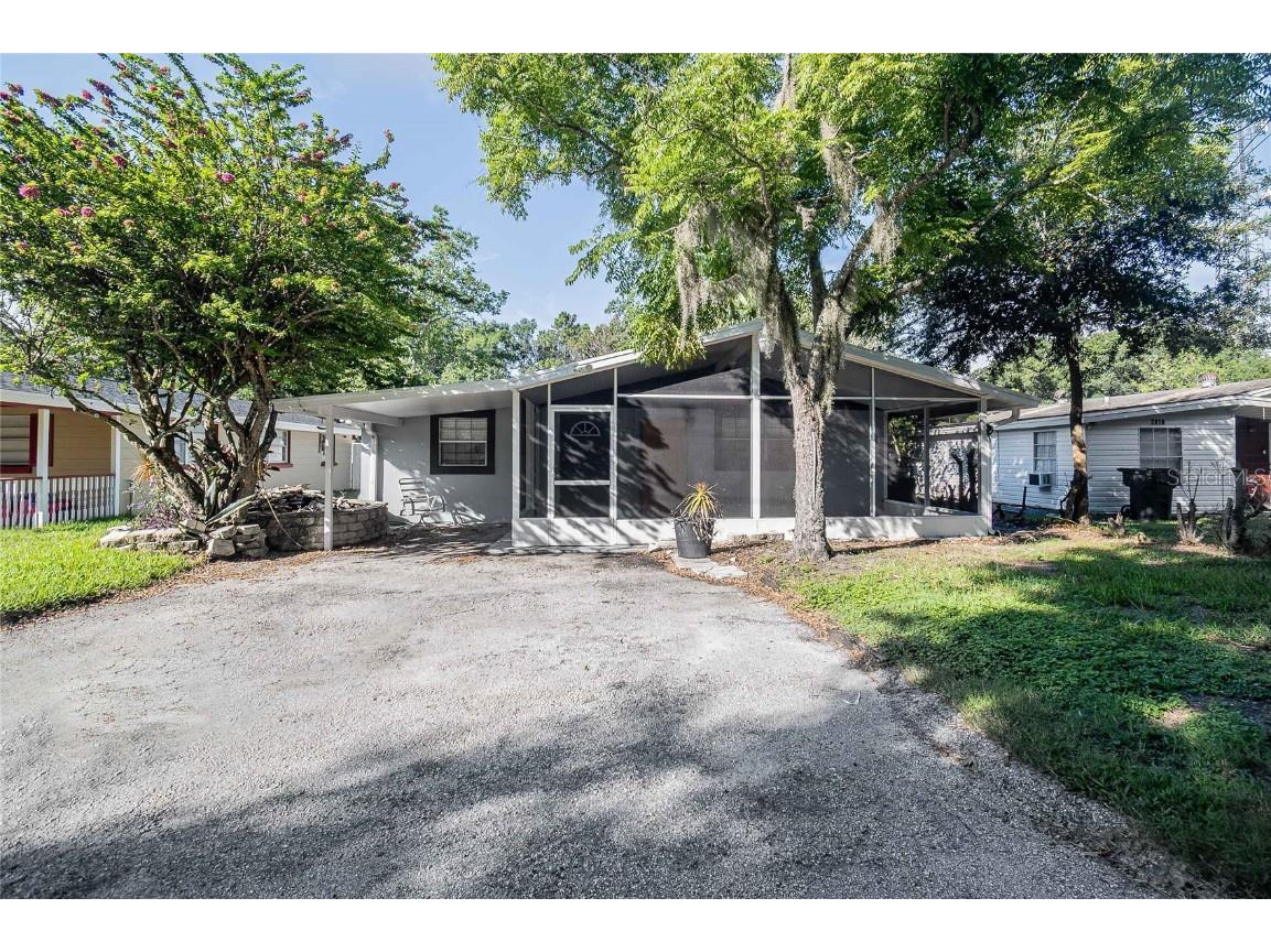 2470 Avenue E SW Winter Haven FL 33880 L4946181 image1