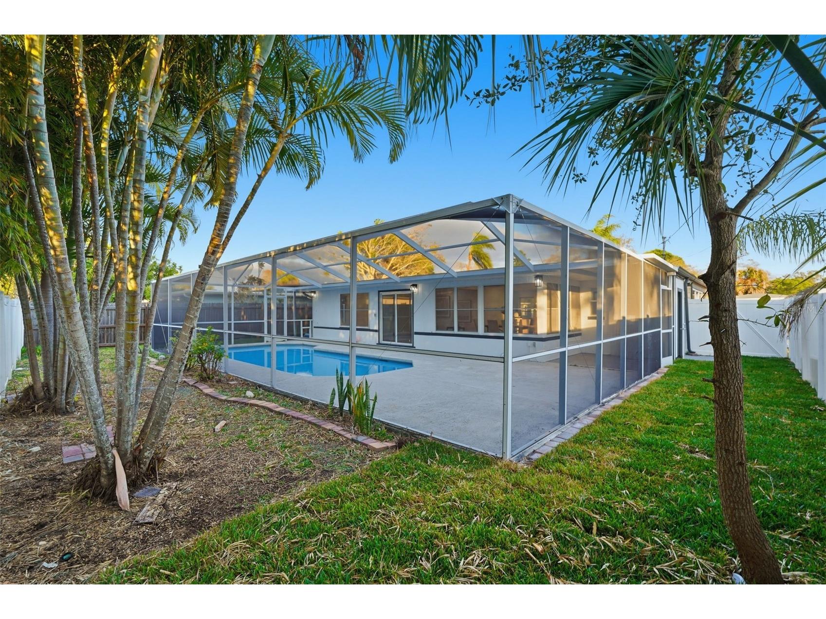 2470 Del Rio Way Dunedin FL 34698 O6399235 image38