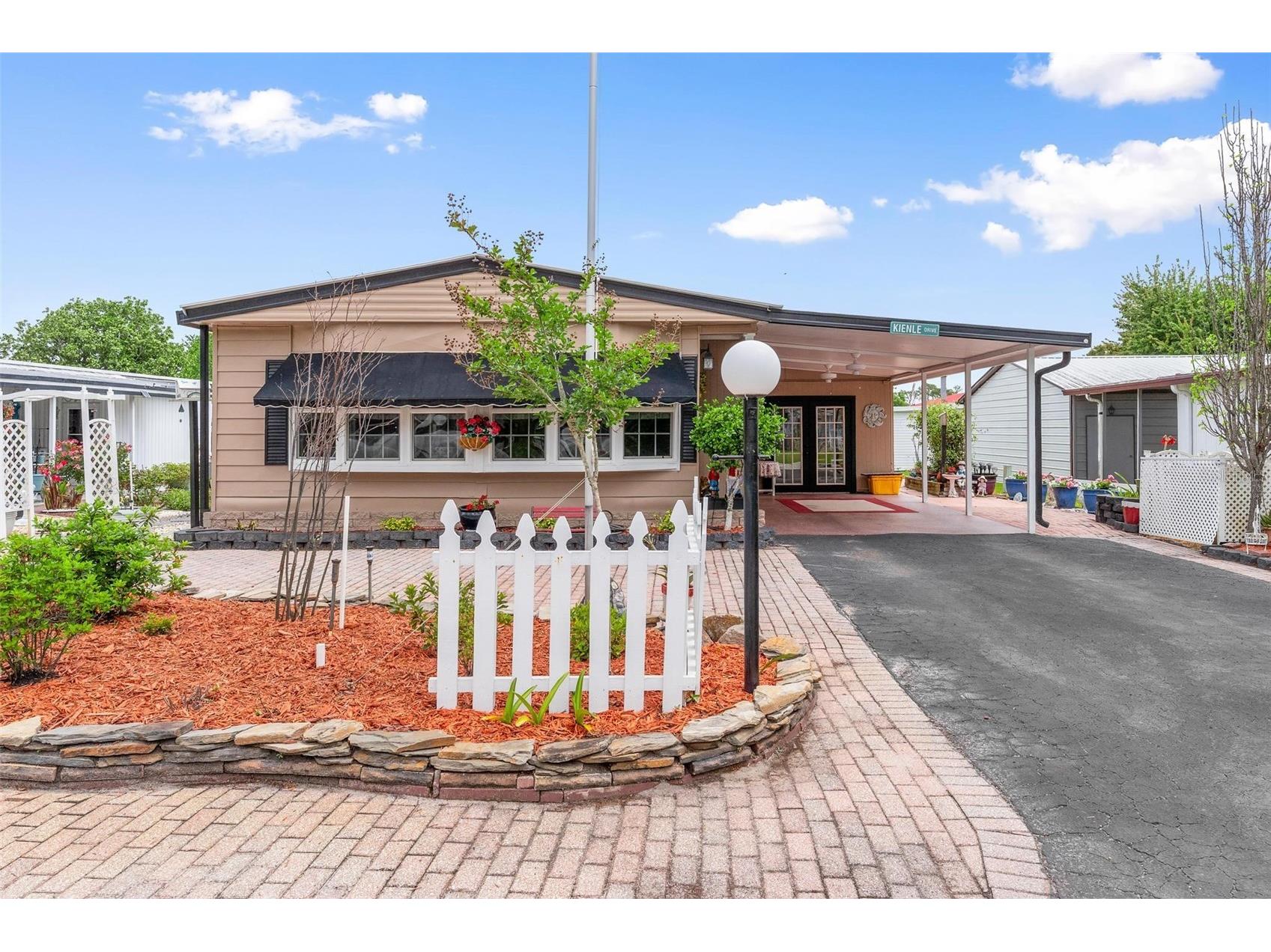 2470 Karen Drive Mount Dora FL 32757 G5110355 image1