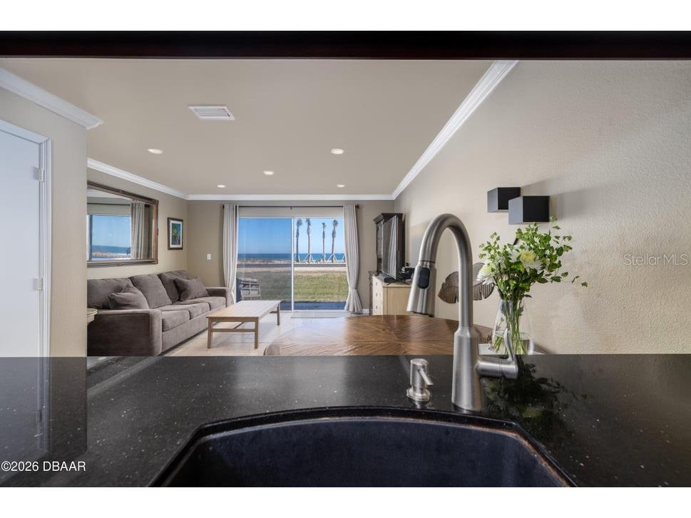 2470 Ocean Shore Boulevard #105 Ormond Beach FL 32176 V4947573 image8