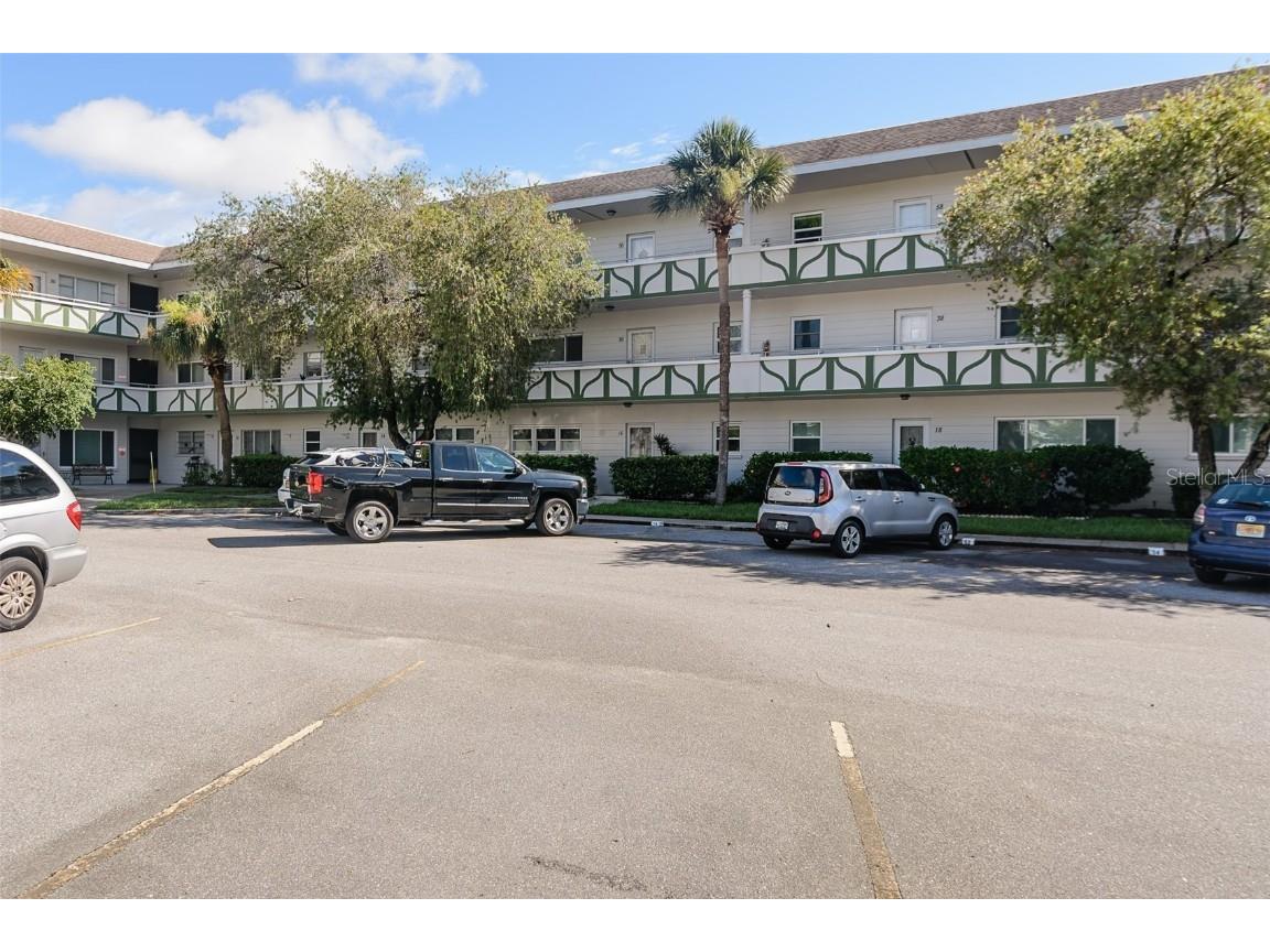 2470 Rhodesian Drive #16 Clearwater FL 33763 U8246551 image1