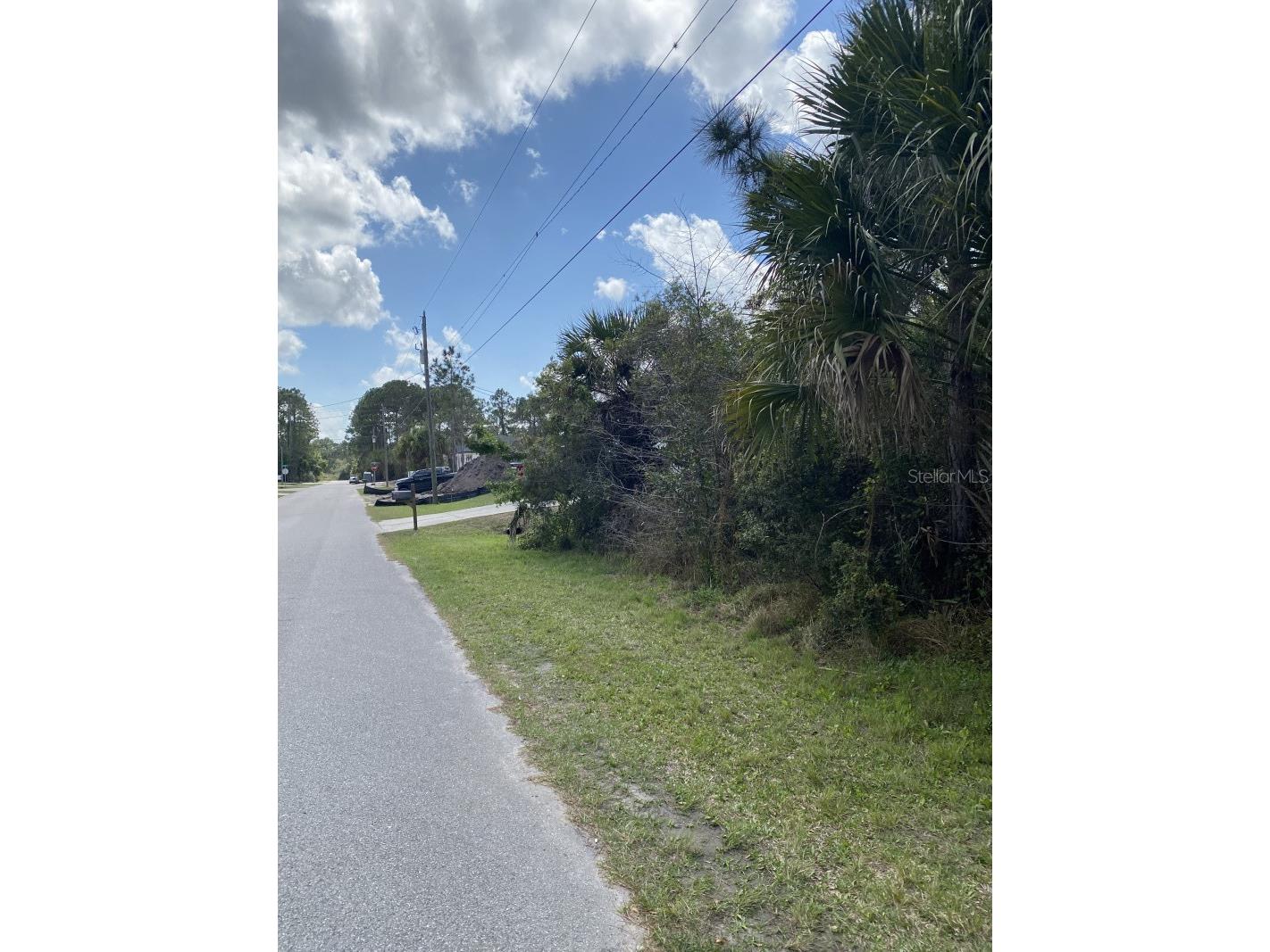 2470 Wenona Drive North Port FL 34288 A4693187 image1