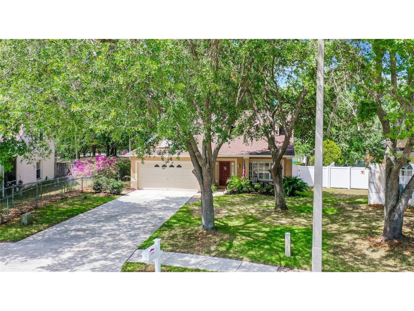 24705 Laurel Ridge Dr Lutz FL 33559 T3437279 image1