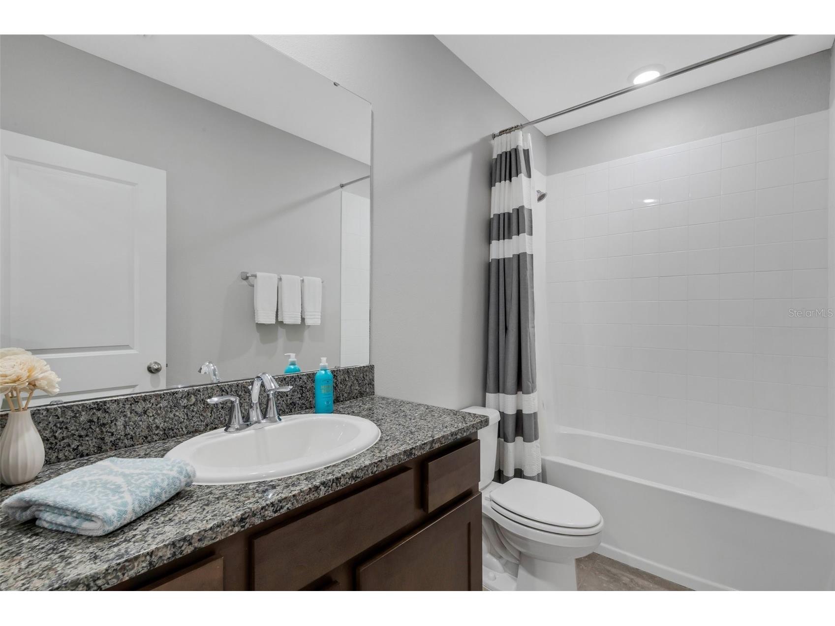 2471 Midnight Pearl Drive Sarasota FL 34240 A4685988 image39