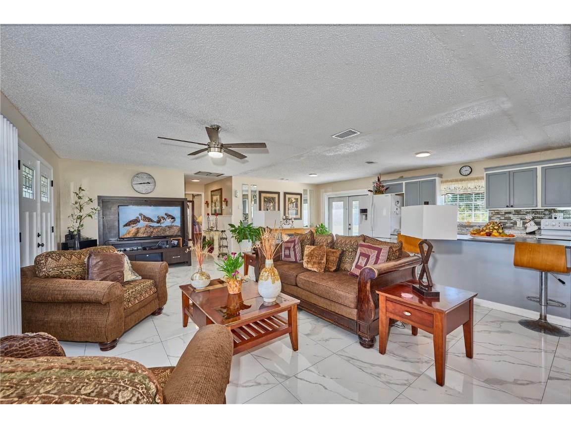 2471 Park Avenue Indian Lake Estates FL 33855 TB8442939 image4