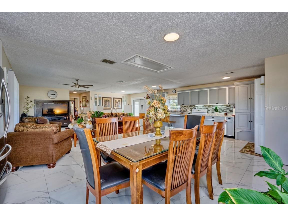 2471 Park Avenue Indian Lake Estates FL 33855 TB8442939 image5