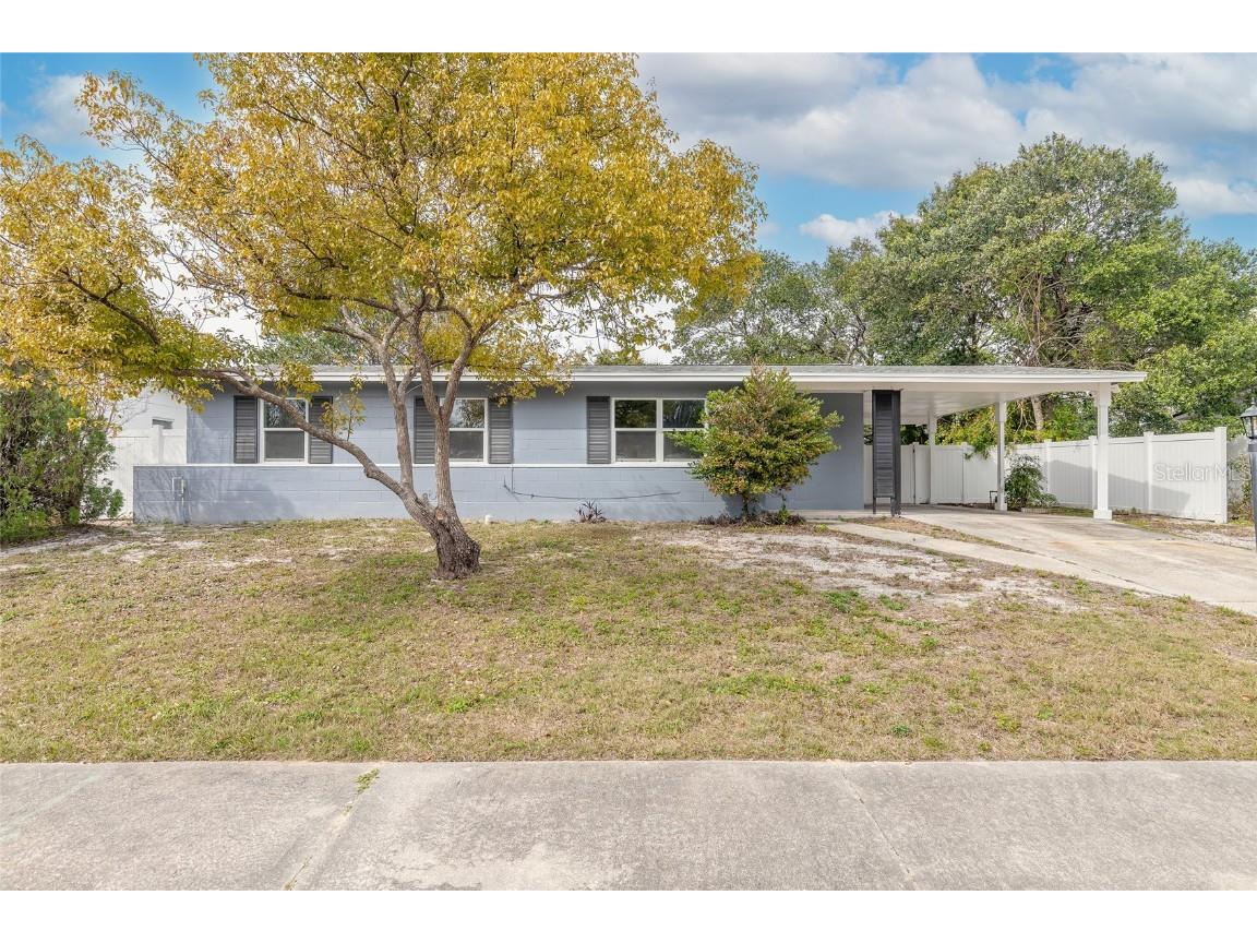 2472 Duval Avenue Deltona FL 32738 V4940374 image1