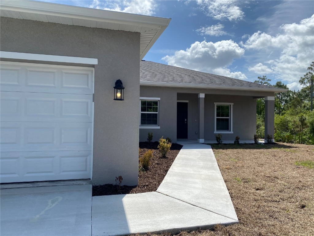 2472 Jamaica Street Port Charlotte FL 33980 D6130247 image1