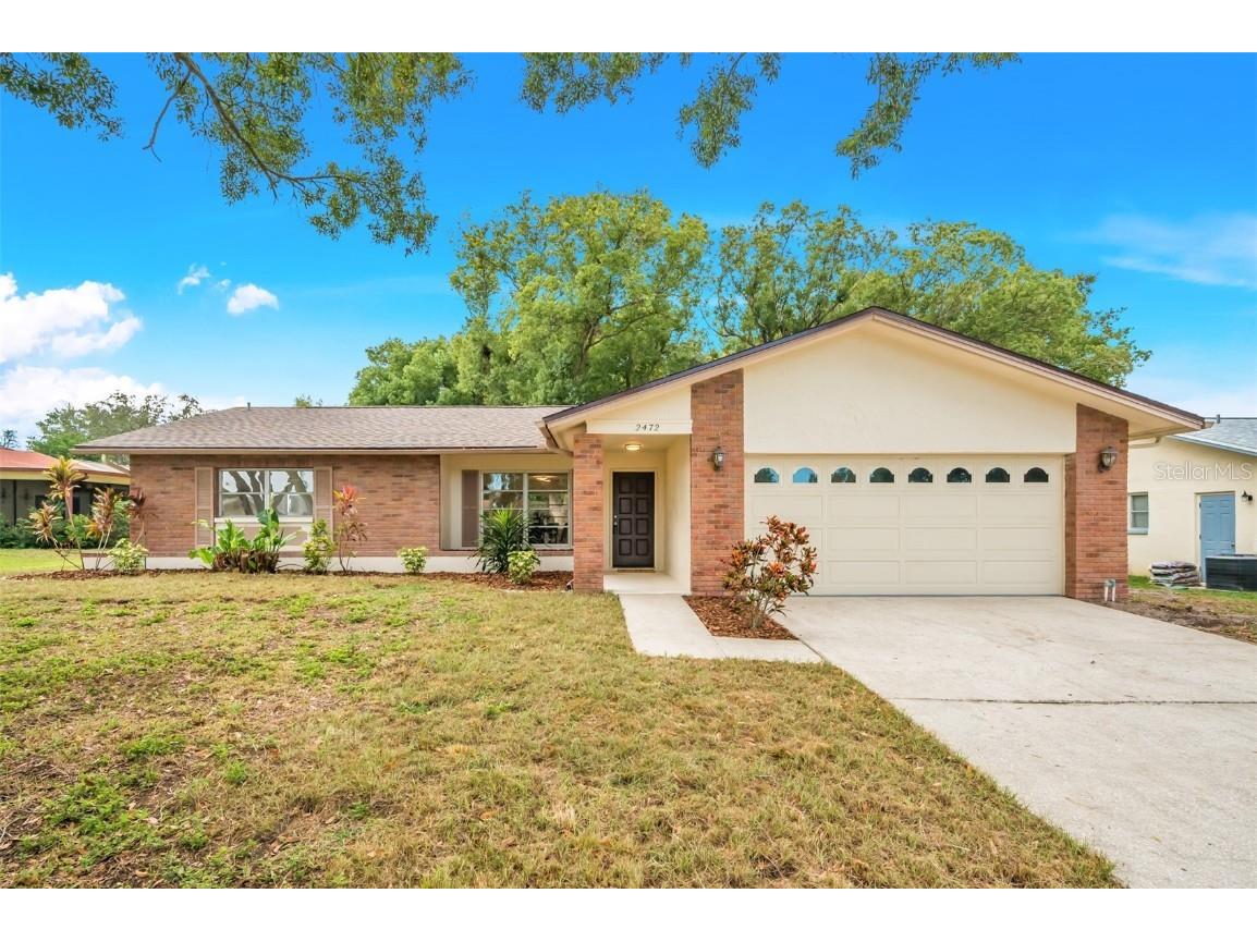2472 Malcolm Drive Palm Harbor FL 34684 U8219554 image1